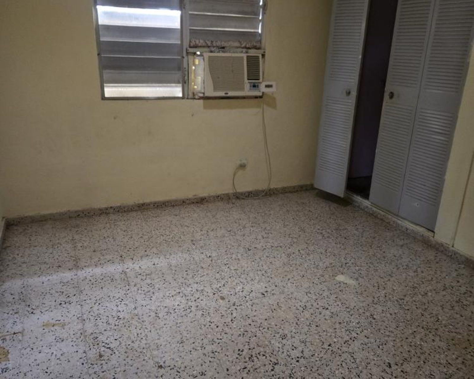 Bo. Borinquen, 5 Habitaciones Habitaciones, ,4 BathroomsBathrooms,Casa,Venta,Bo. Borinquen,1051